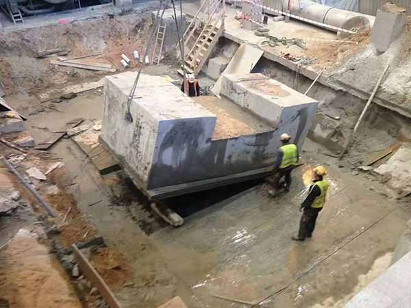 混凝土基礎(chǔ)拆除